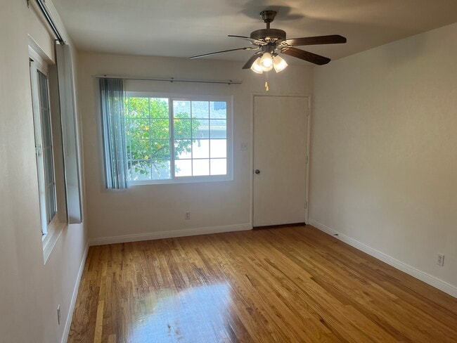 Photo - 1126 E Palmer Ave Unit B