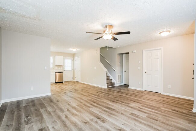 Photo - 206 Mingocrest Dr