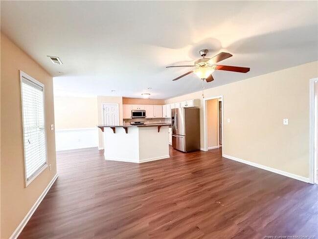 Photo - 865 Fairfield Cir