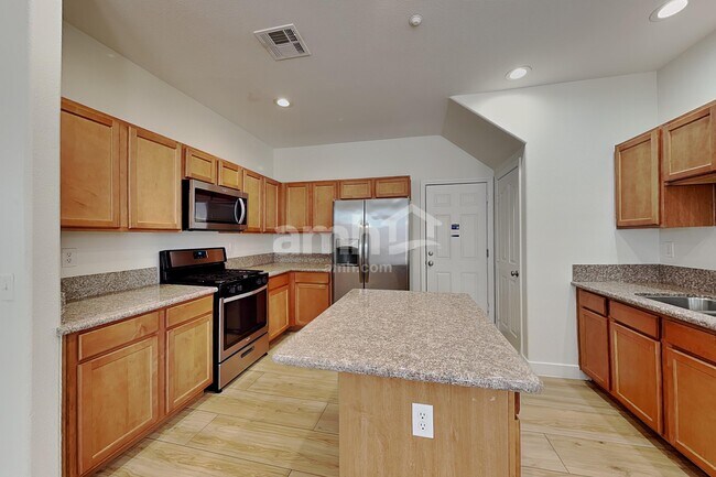 Photo - 8928 Cambridge Glen Ct