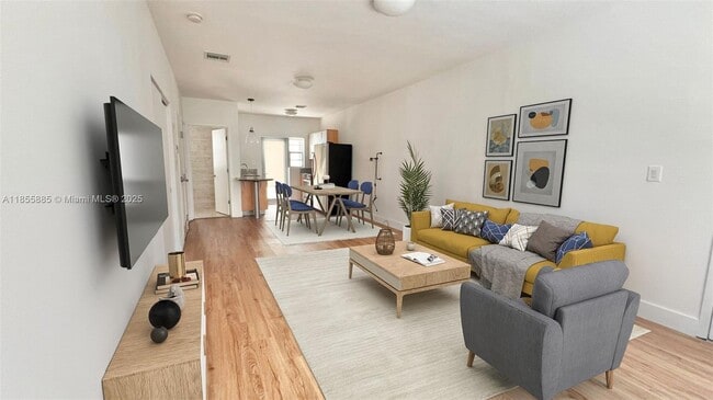 Building Photo - 1523 Euclid Ave Unit 3 Rental