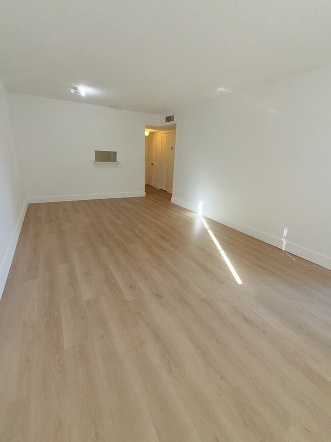 Photo - 5755 W 20th Ave