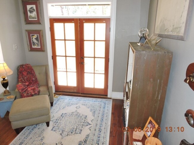Photo - Renovated 2BR/1BA cottage in Historic Beauregard Town