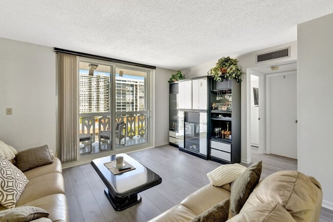 Photo - 3113 S Ocean Dr Unit 803
