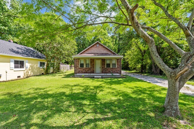 Photo - 311 Green Springs Rd House