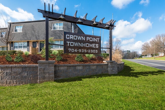 Crown Point Townhomes