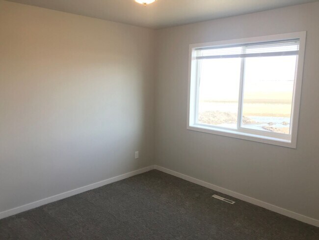 Photo - 4 Bed 2.5 Bath Single Family Home
