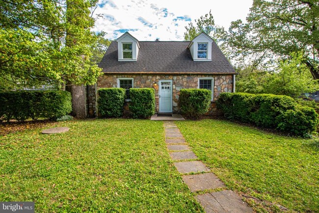 Photo - 7210 Hickory St House