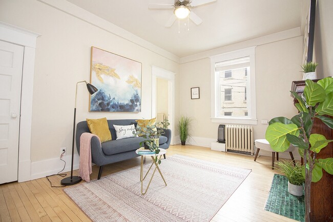 Building Photo - 745 Wolseley Apartment