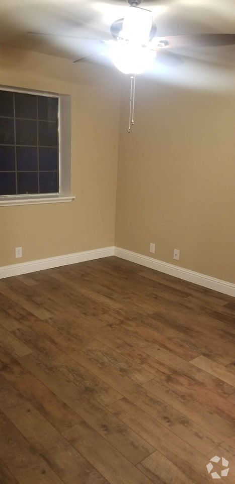 Building Photo - 308 Saint Michael Ct Unit A Rental