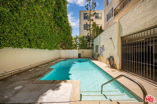 Photo - 1520 Camden Ave Unidad 101