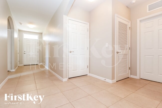 Photo - 710 SW 12th St