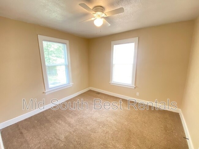 Photo - 1358 Faxon (Midtown)