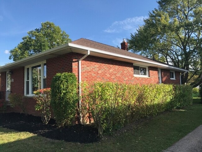 Photo - Luxury living at a great price!