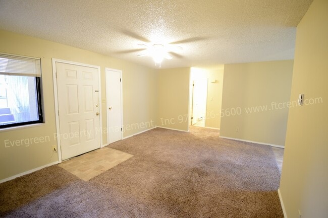 Photo - 211 N Shields St Unit 4