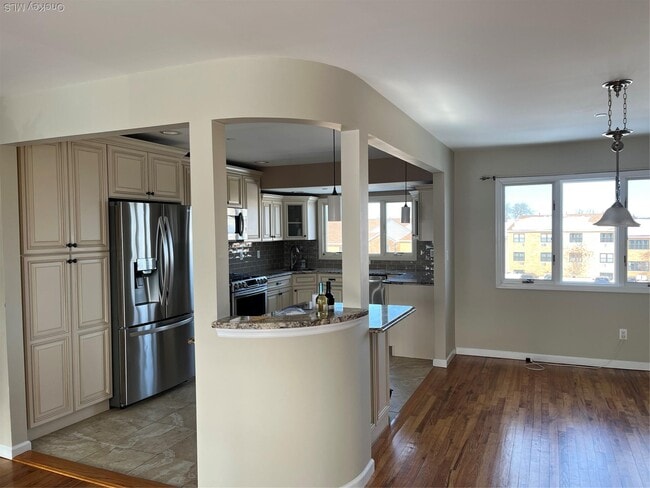 Photo - 50 Florence Ave