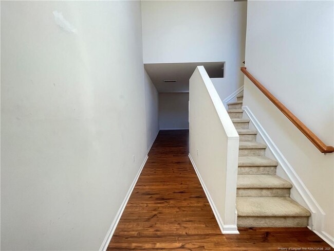 Photo - 1023 Saffron Lp