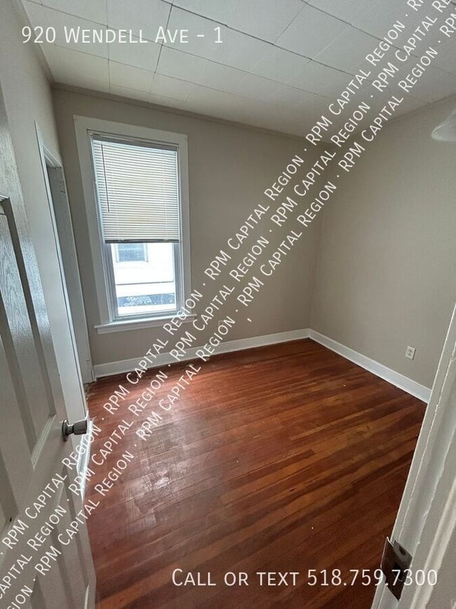 Photo - 920 Wendell Ave Unidad 1