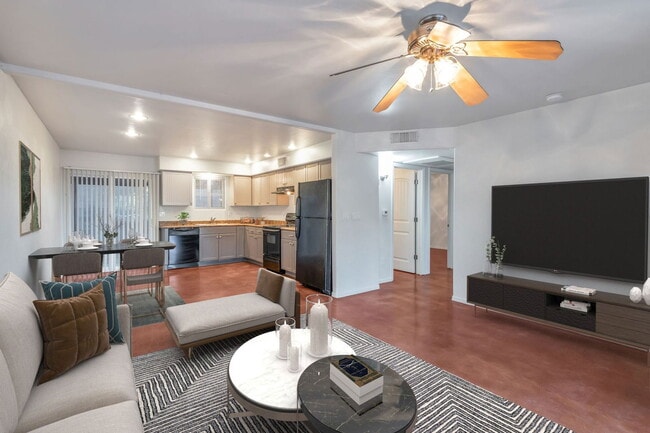 Photo - 2358 N 6th Ave