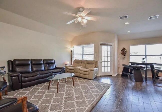 Photo - 22427 Stamford Brook Ct