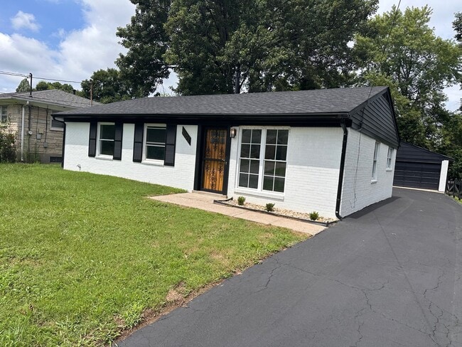 Building Photo - 5102 Invicta Dr Rental