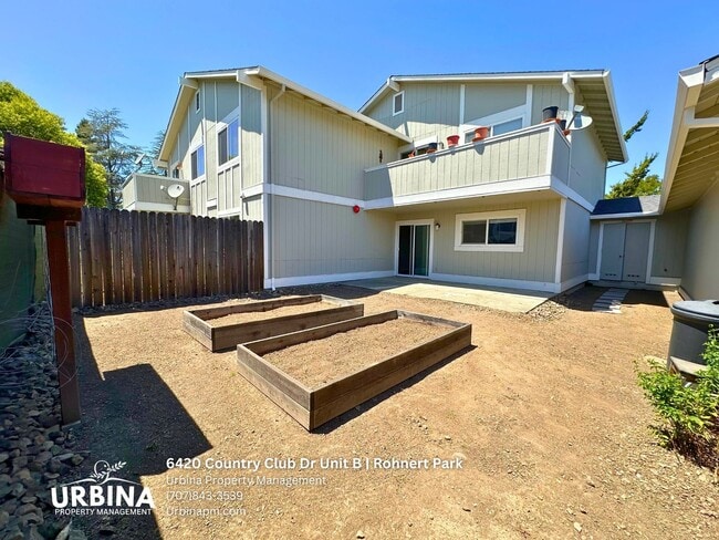 Photo - 6420 Country Club Dr Unidad B