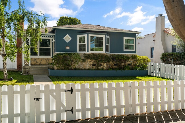 Front of house with fenced in yard - 2451 22nd St