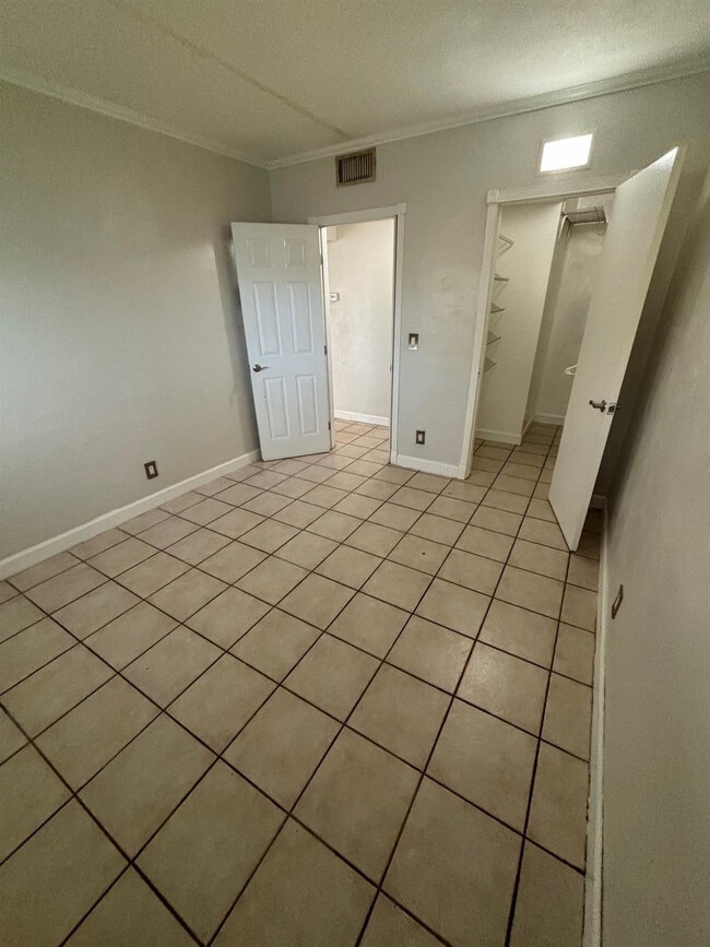 Photo - 1301 N 12th Ct Unidad 12A