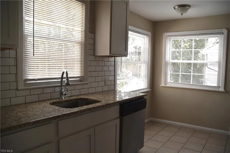 Photo - 3719 Riedham Rd