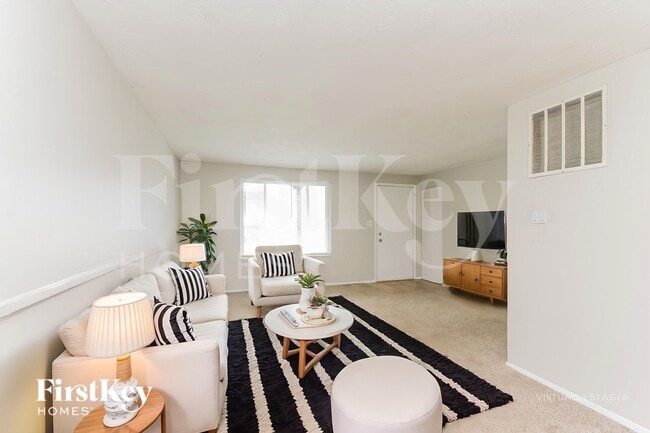 Photo - 5901 Pemberly Dr