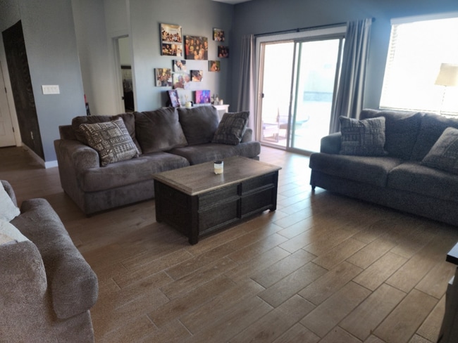 Photo - 40545 W Chambers Dr