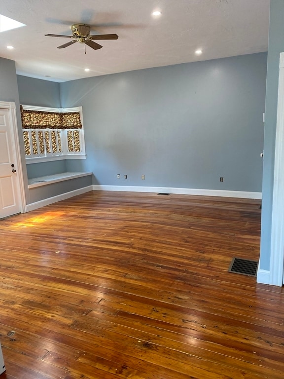 Photo - 1193 Pleasant St