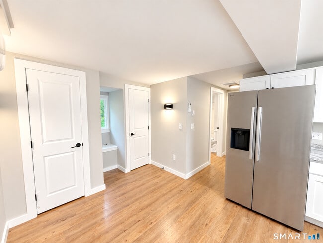300 Railtree Hill Rd Unit A