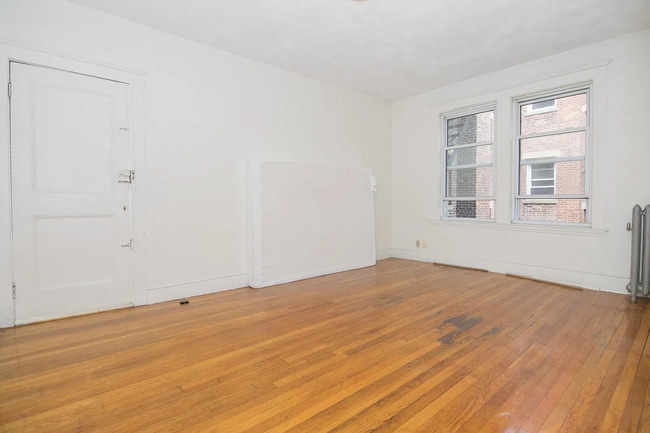 15 Scottfield Rd Unit 1