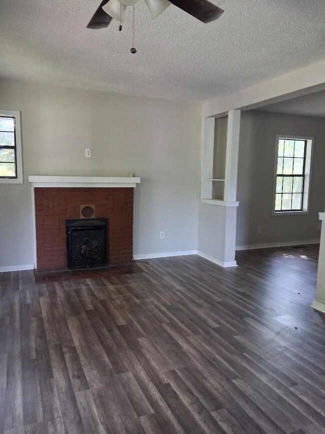 Photo - 1116 Potter Ave