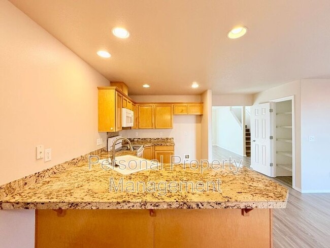 Photo - 16524 NE 19th St