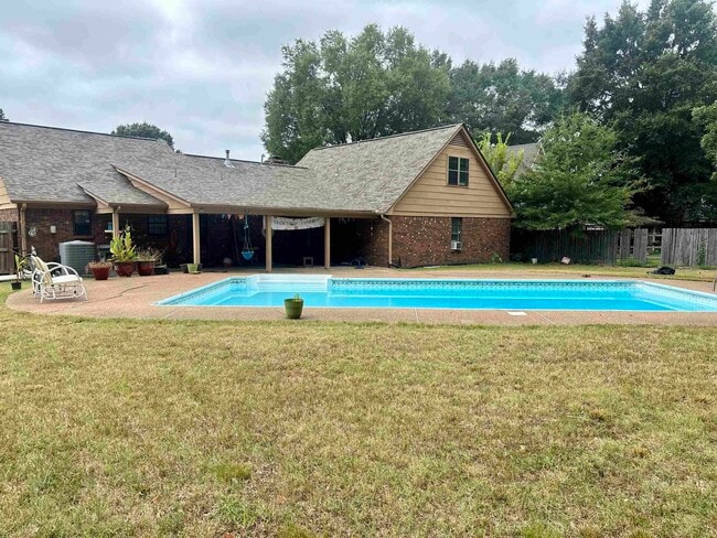 Photo - 8028 Bandye Ln