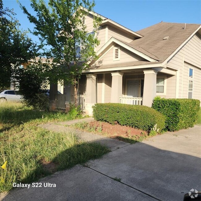 Building Photo - 2341 Bluffstone Dr Rental