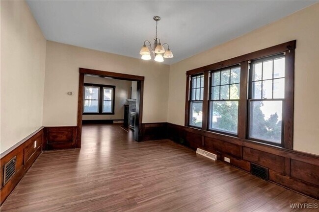 Photo - 137 Southside Pkwy