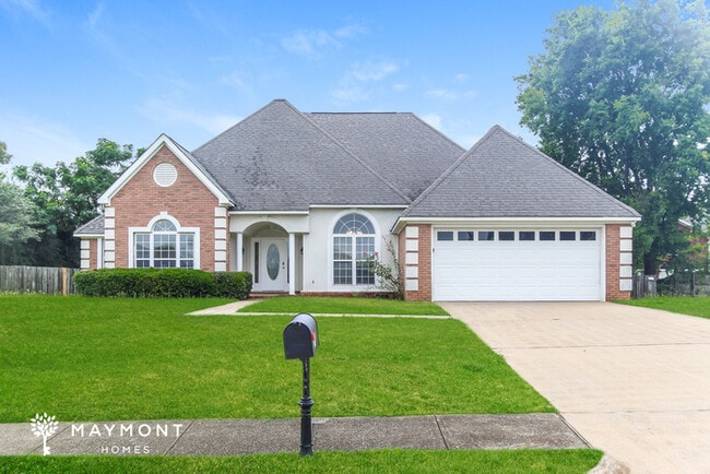 Building Photo - 8747 Rolling Hills Dr