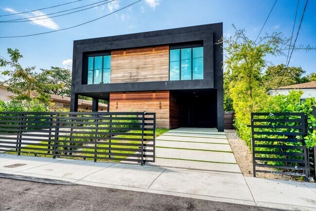 Photo - 58 NW 52nd St