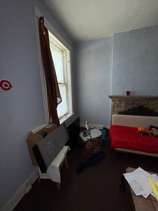 Photo - 5051 Thrush Ave