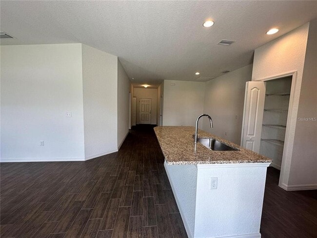 Photo - 358 Harper Ests Cir