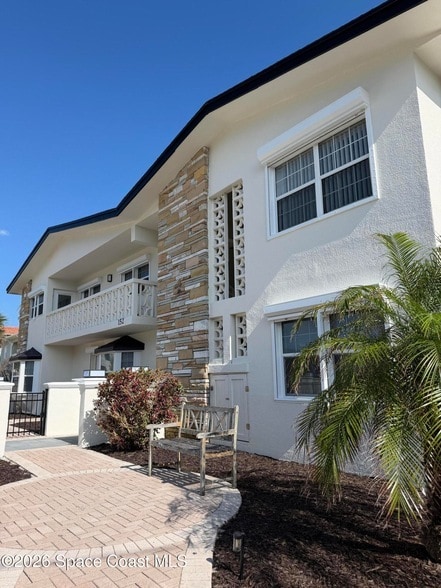 Photo - 154 Crescent Beach Dr Unit 7