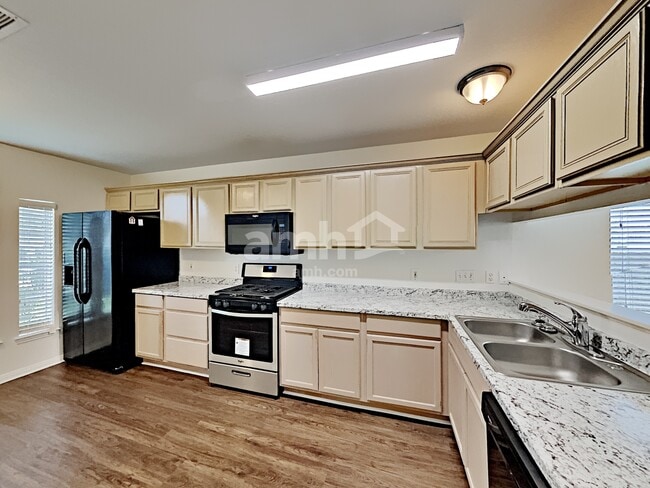 Photo - 23126 N Waterlake Dr