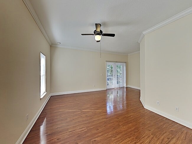 Photo - 1210 Catherine St