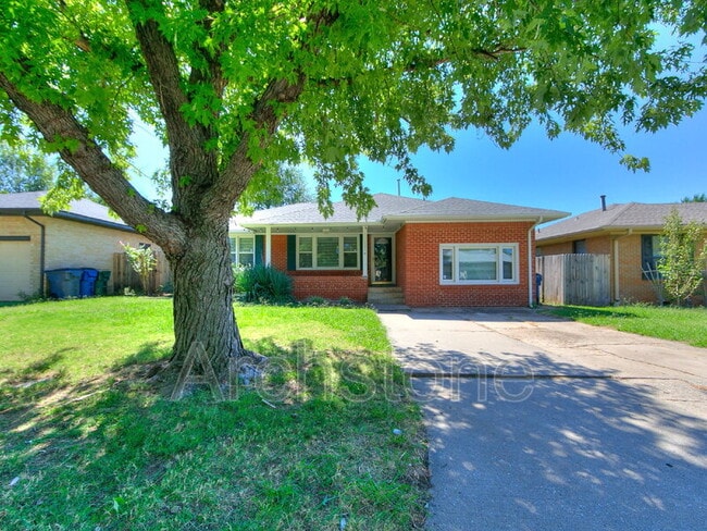 Photo - 1732 Carlisle Rd