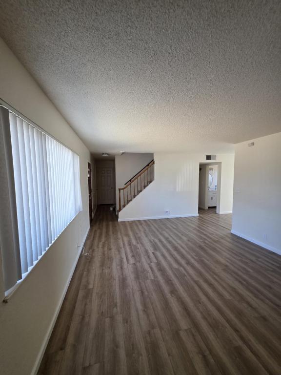 Photo - 567 San Dimas St