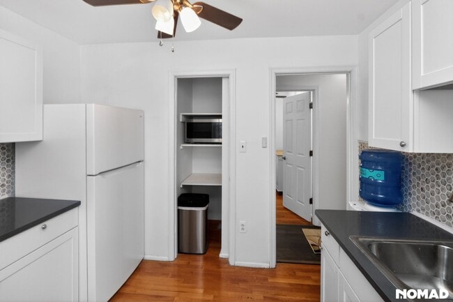 Photo - 14714 Edgewater Dr