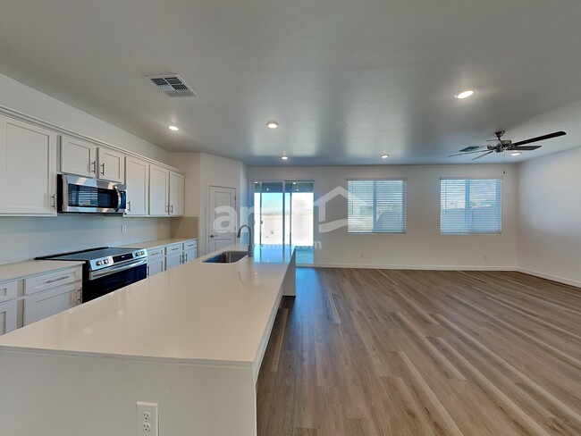 Photo - 6186 W Calle Lingo